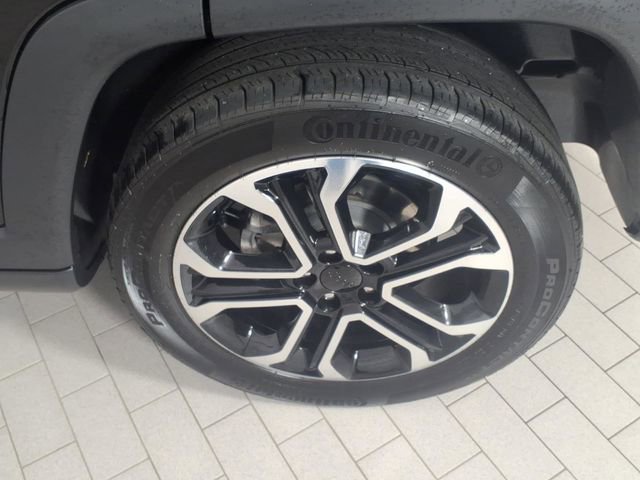 Used 2024 Jeep Compass Limited image 8