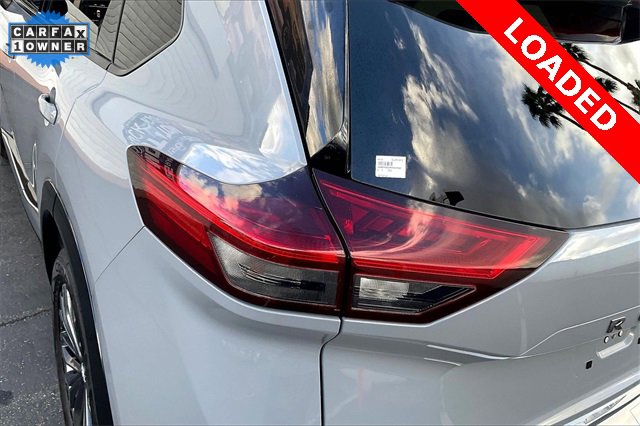 Used 2024 Nissan Rogue Platinum image 28