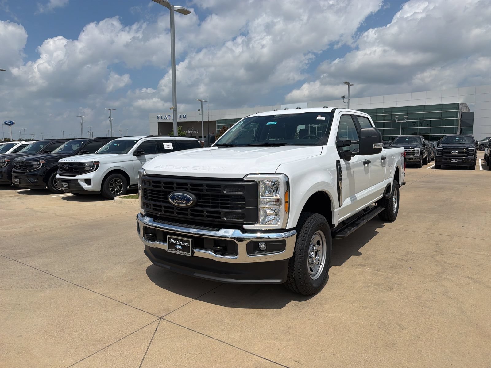 New 2026 Ford F350 XL w/ 360-Degree Camera Package