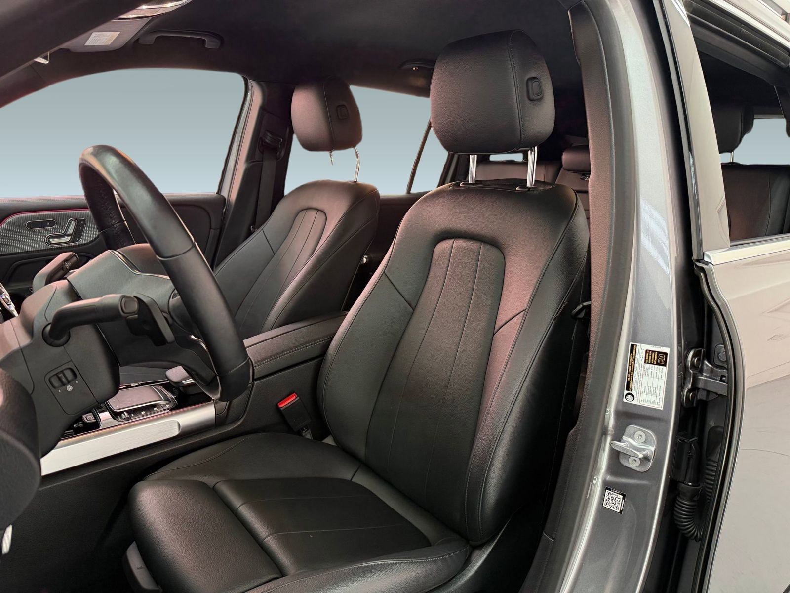 Used 2023 Mercedes-Benz EQB 250+ image 5