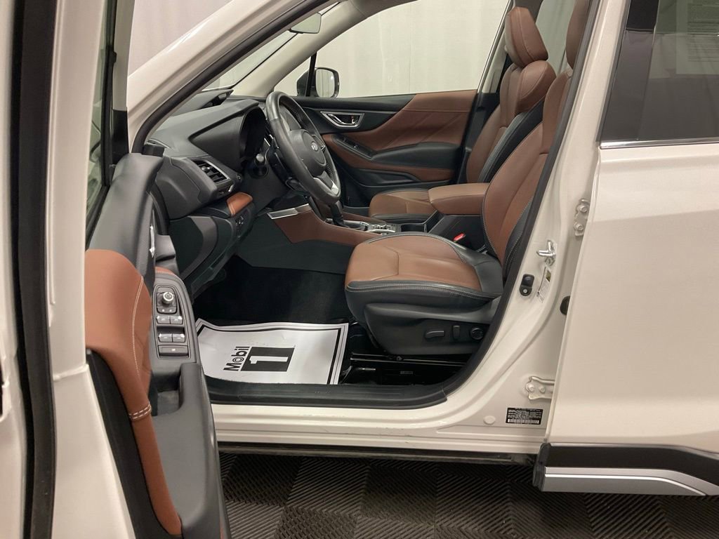Used 2024 Subaru Forester Touring w/ POP Package 3 image 4