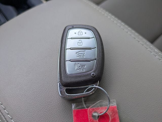 Used 2021 Hyundai Tucson Limited AWD/4WD image 28