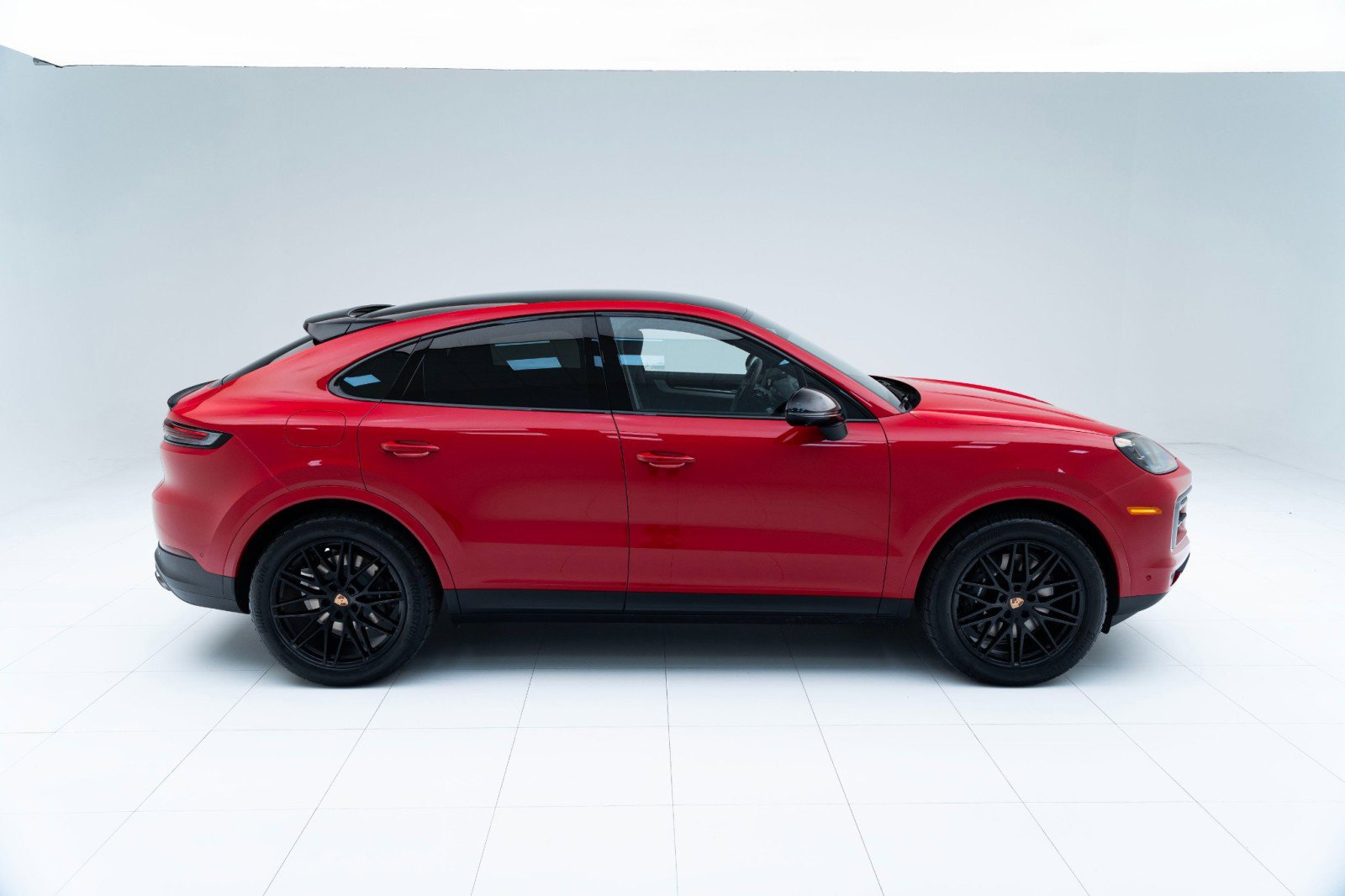 New 2026 Porsche Cayenne Coupe image 8