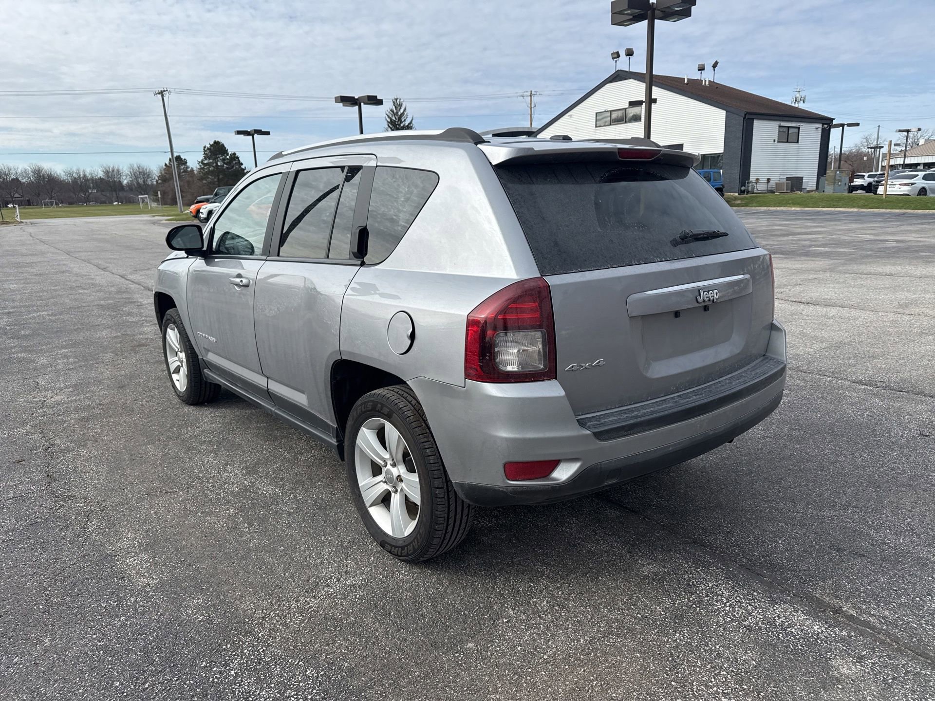 Used 2017 Jeep Compass Sport w/ Power Value Group image 9