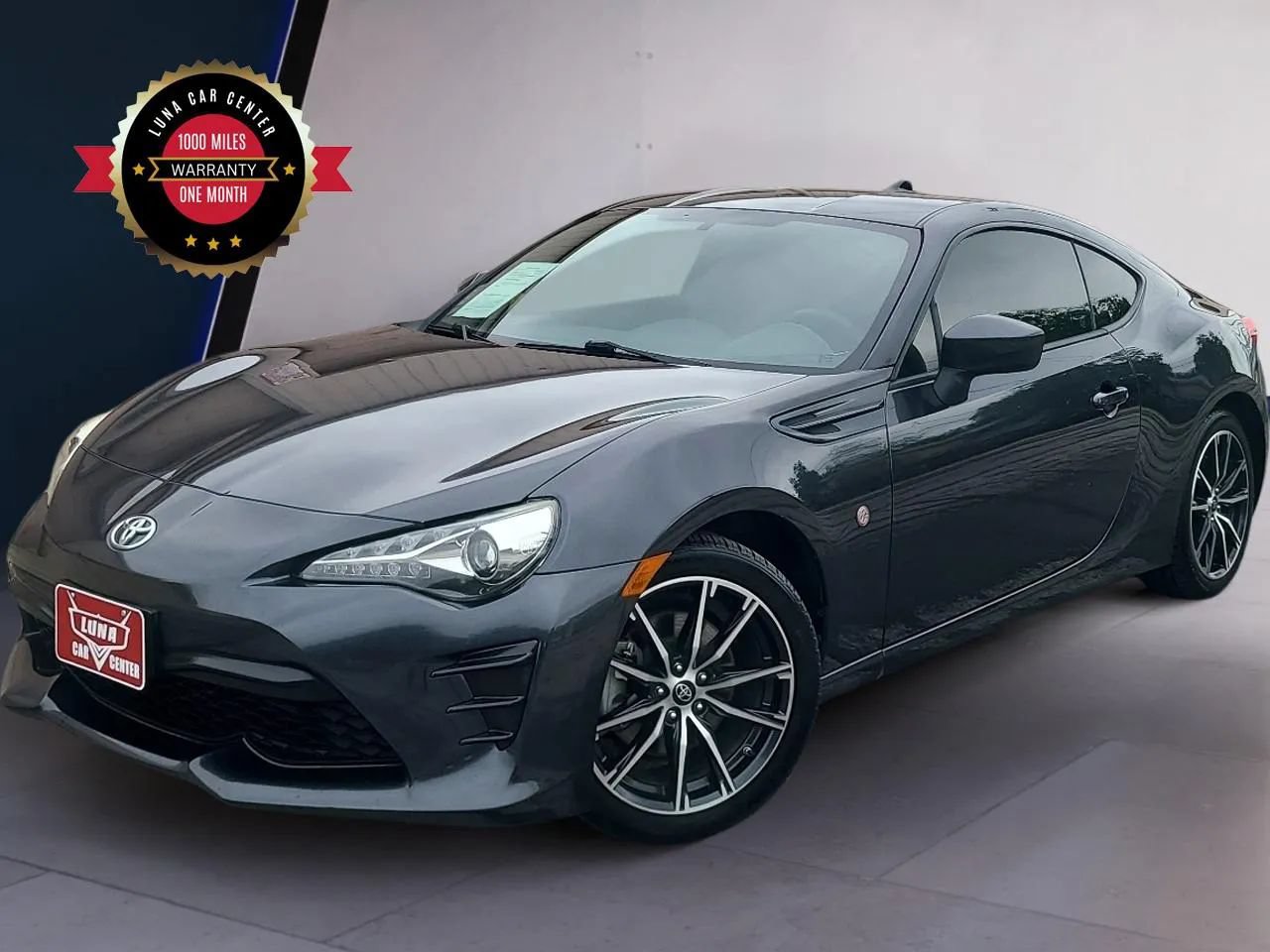 Used 2017 Toyota 86 RWD image 1
