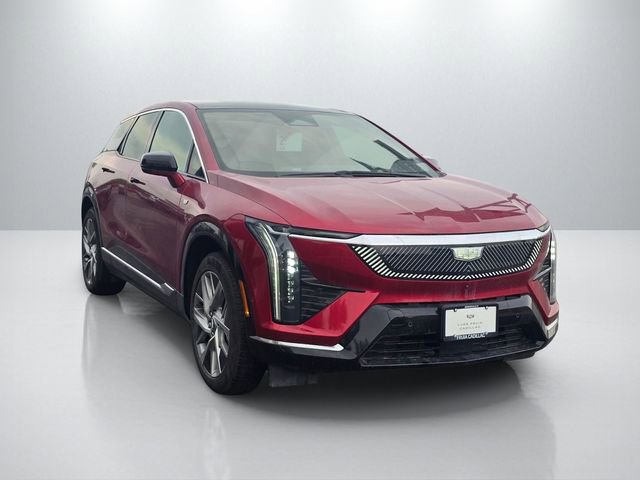 New 2026 Cadillac Optiq Luxury 1 RWD image 3