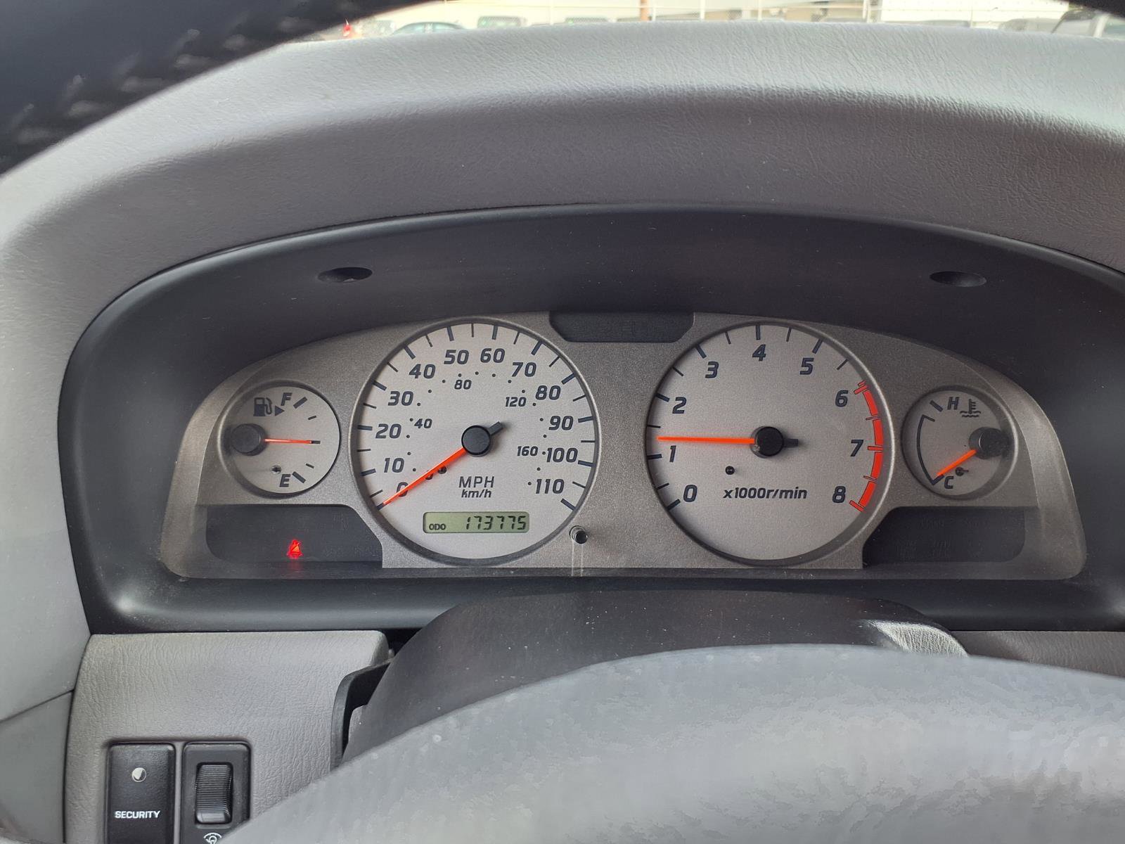 Used 2001 Nissan Xterra SE image 13