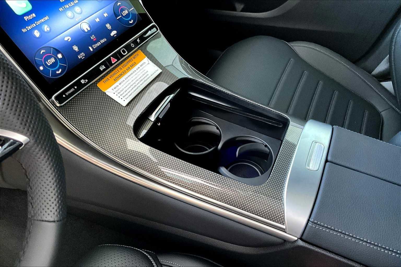 New 2026 Mercedes-Benz GLC 300 4MATIC image 11