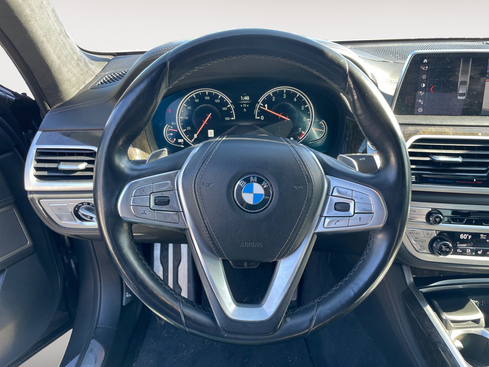 Used 2018 BMW 750i xDrive image 16