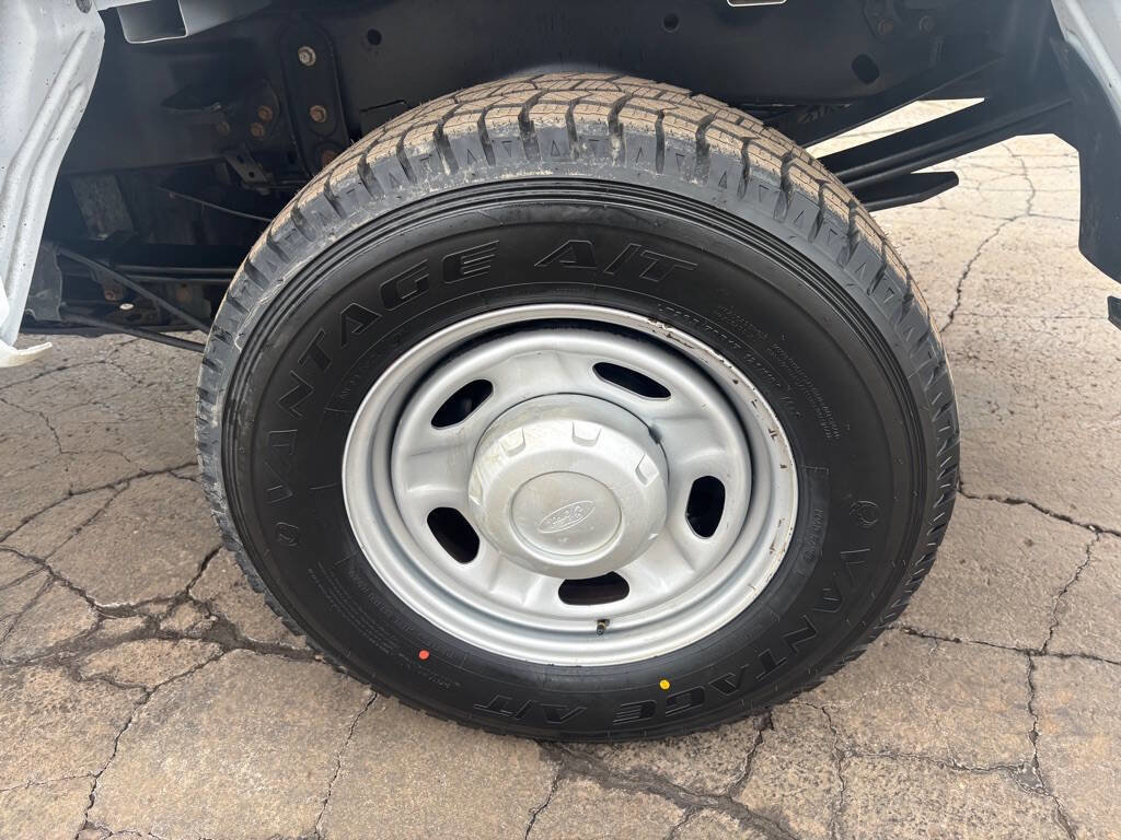 Used 2020 Ford F250 XL w/ Power Equipment Group AWD/4WD image 4