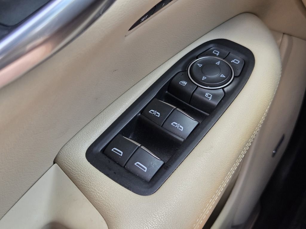 Used 2019 Cadillac XT5 Luxury image 27