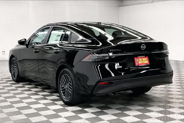 New 2026 Nissan Sentra SV w/ SV Convenience Package FWD image 4