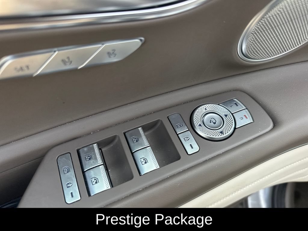 Used 2024 Genesis GV80 2.5T w/ Prestige Package AWD/4WD image 10