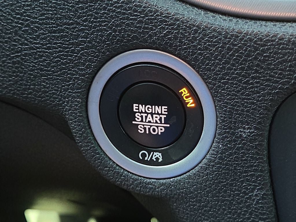 Used 2023 Dodge Charger SXT RWD image 29