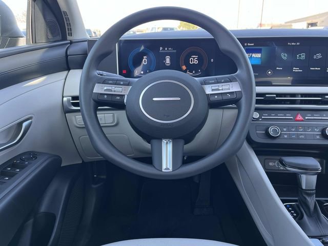 New 2026 Hyundai Tucson SE image 13