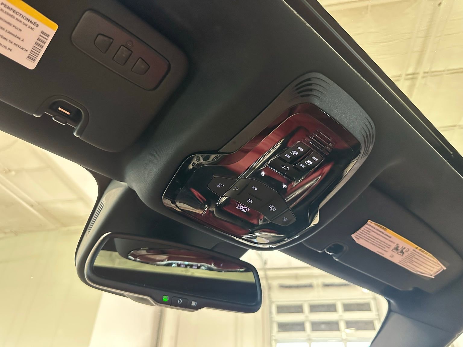 Used 2024 Alfa Romeo Giulia Veloce image 32