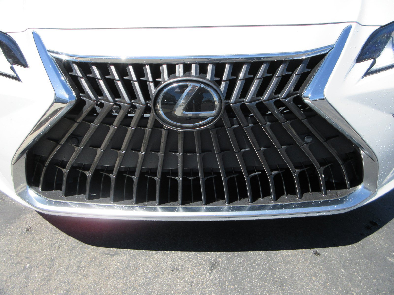 Used 2022 Lexus ES 350 w/ Premium Package FWD image 15