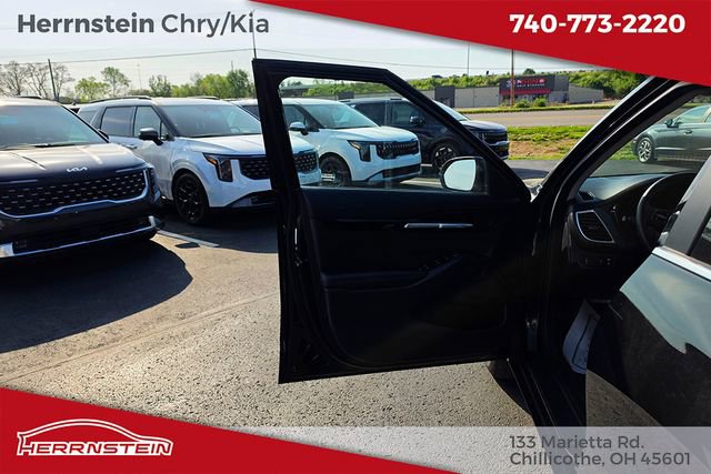 Used 2023 Kia Seltos S w/ Navigation Package AWD/4WD image 14