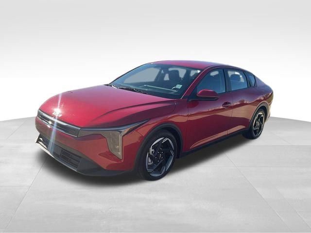 Used 2025 Kia K4 EX image 3