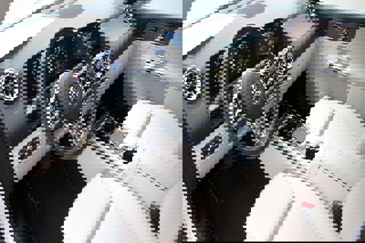 Used 2023 Mercedes-Benz GLA 250 4MATIC image 21