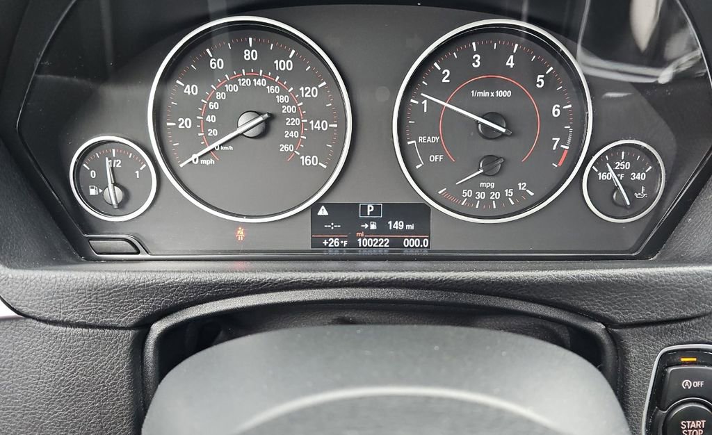 Used 2018 BMW 330i xDrive Sedan w/ Convenience Package image 9