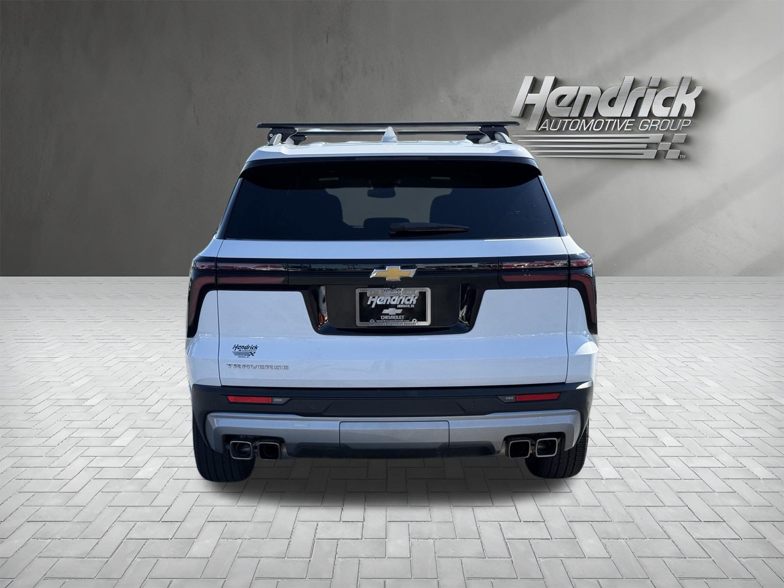 Used 2025 Chevrolet Traverse LT w/ Enhanced Driving Package FWD image 9