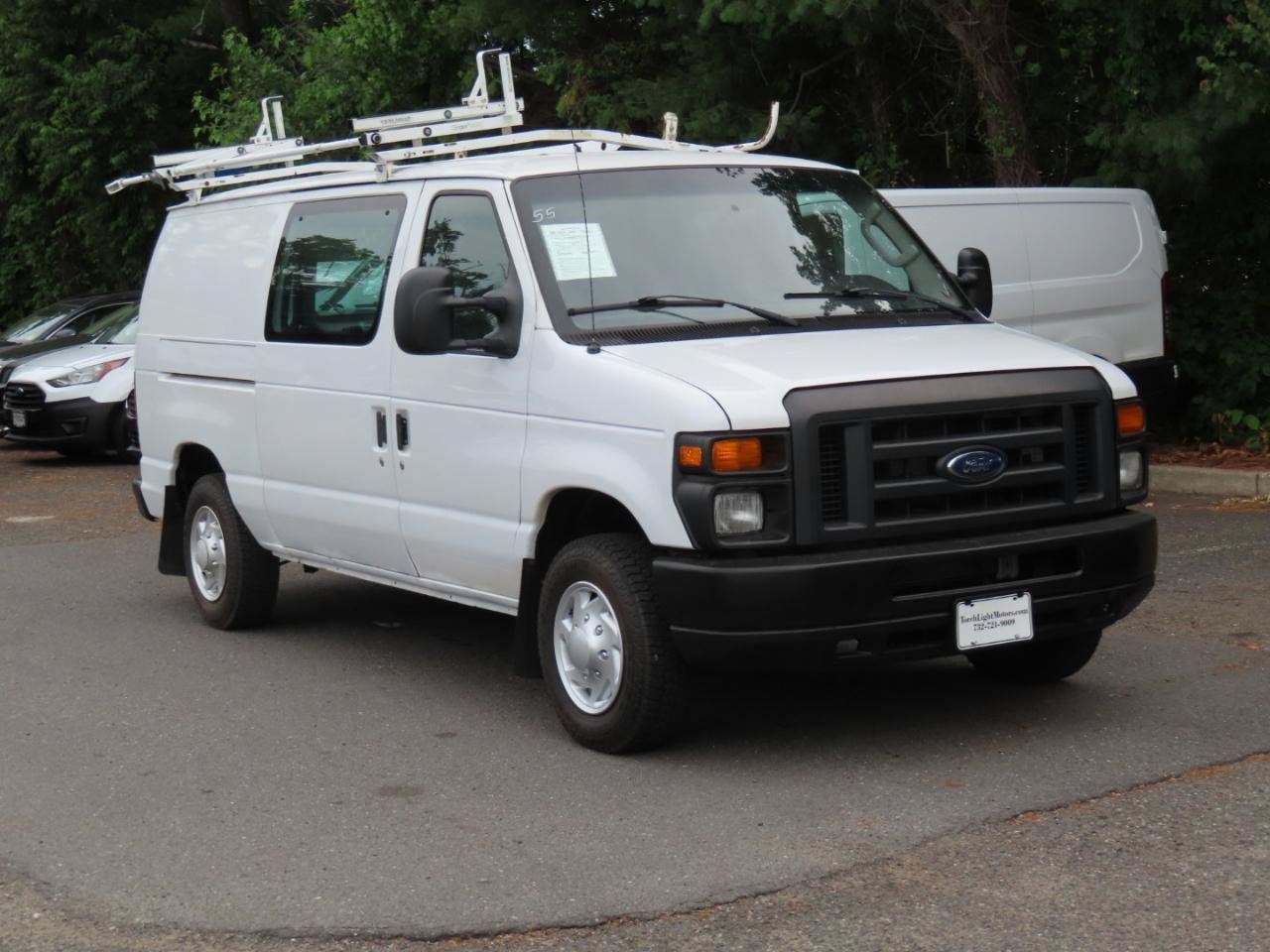 Used 2014 Ford E-150 and Econoline 150 RWD image 16