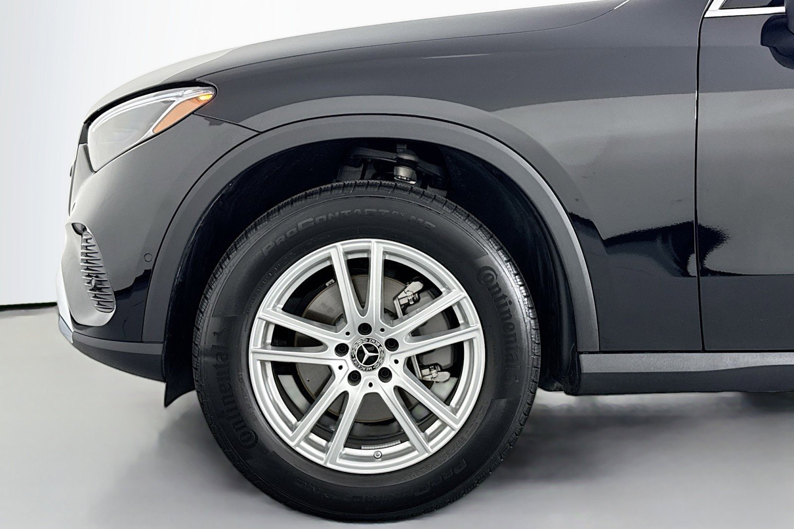 Certified 2026 Mercedes-Benz GLC 300 image 9