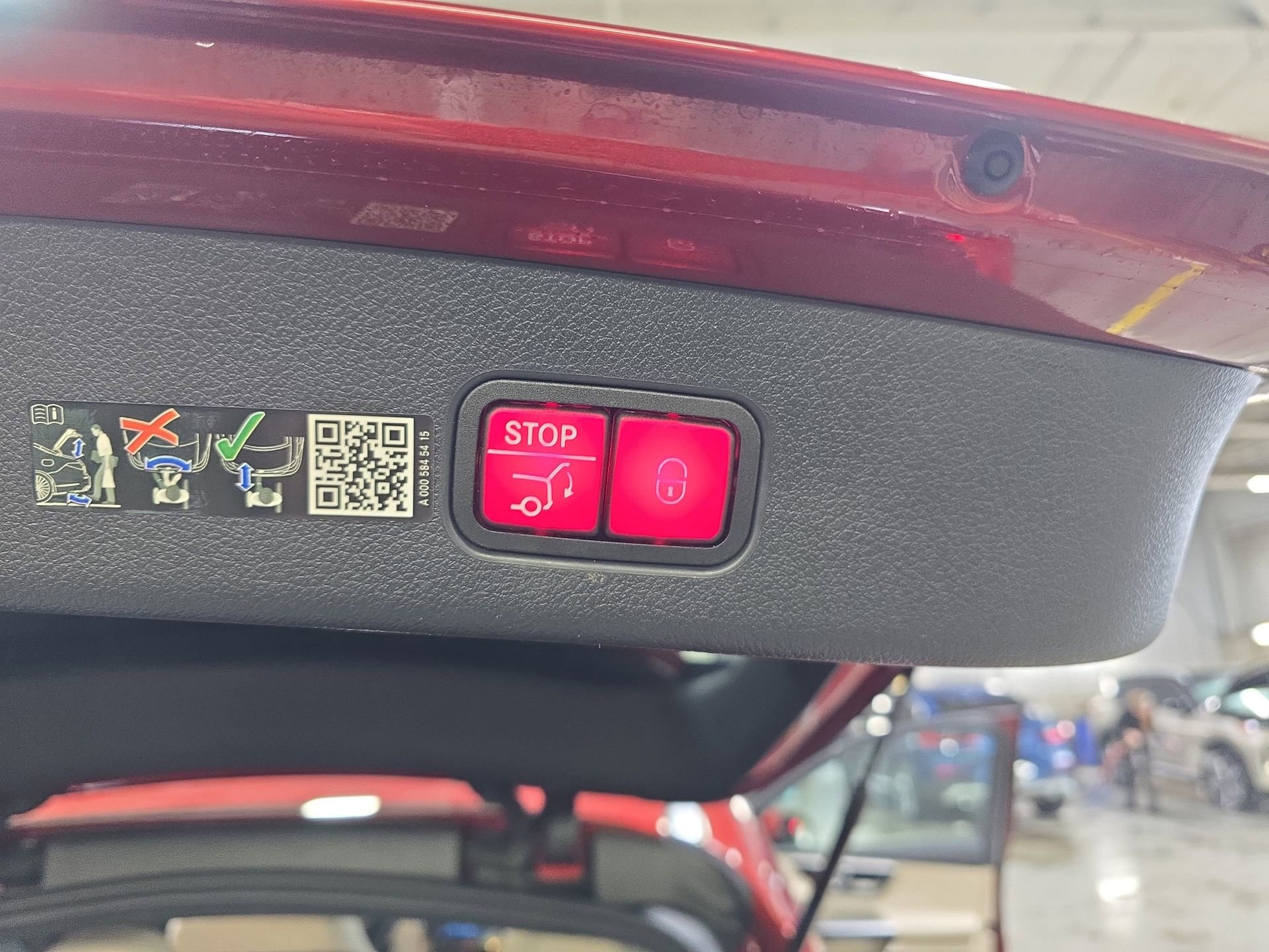 Used 2023 Mercedes-Benz GLC 300 4MATIC image 13