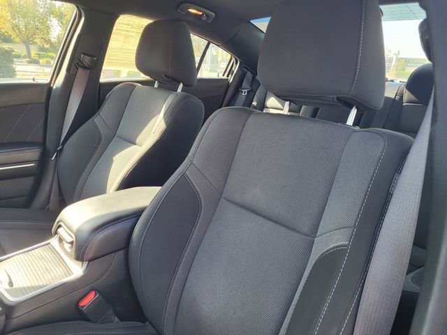 Used 2022 Dodge Charger SXT image 12