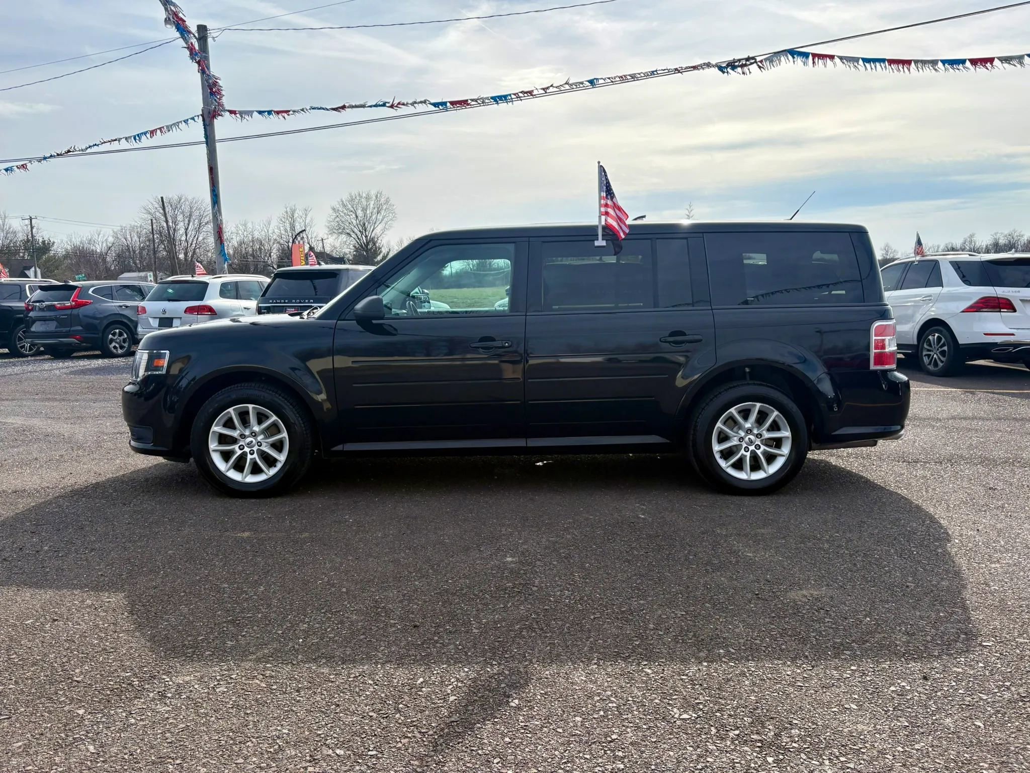 Used 2016 Ford Flex SE image 2