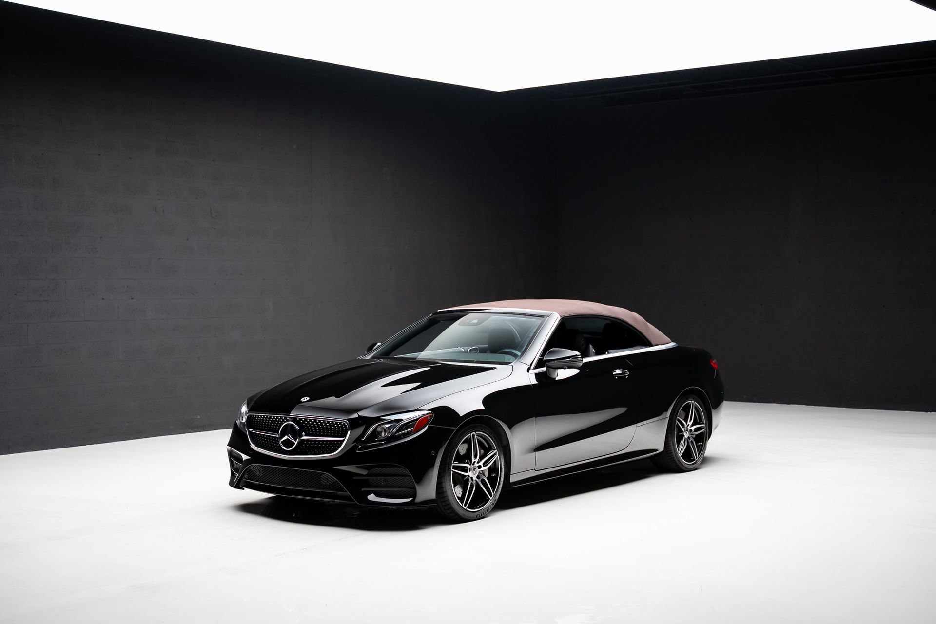 Used 2019 Mercedes-Benz E 450 Cabriolet image 4