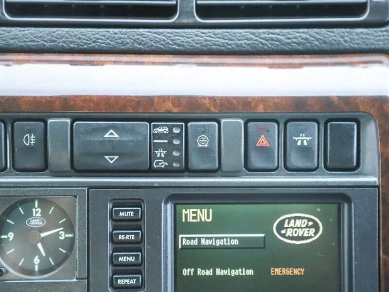 Used 2002 Land Rover Range Rover HSE image 19