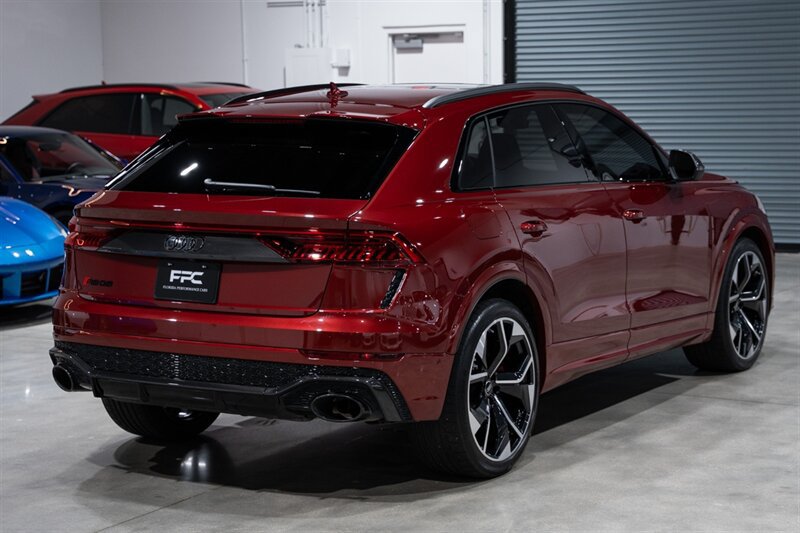 Used 2024 Audi RS Q8 AWD/4WD image 6