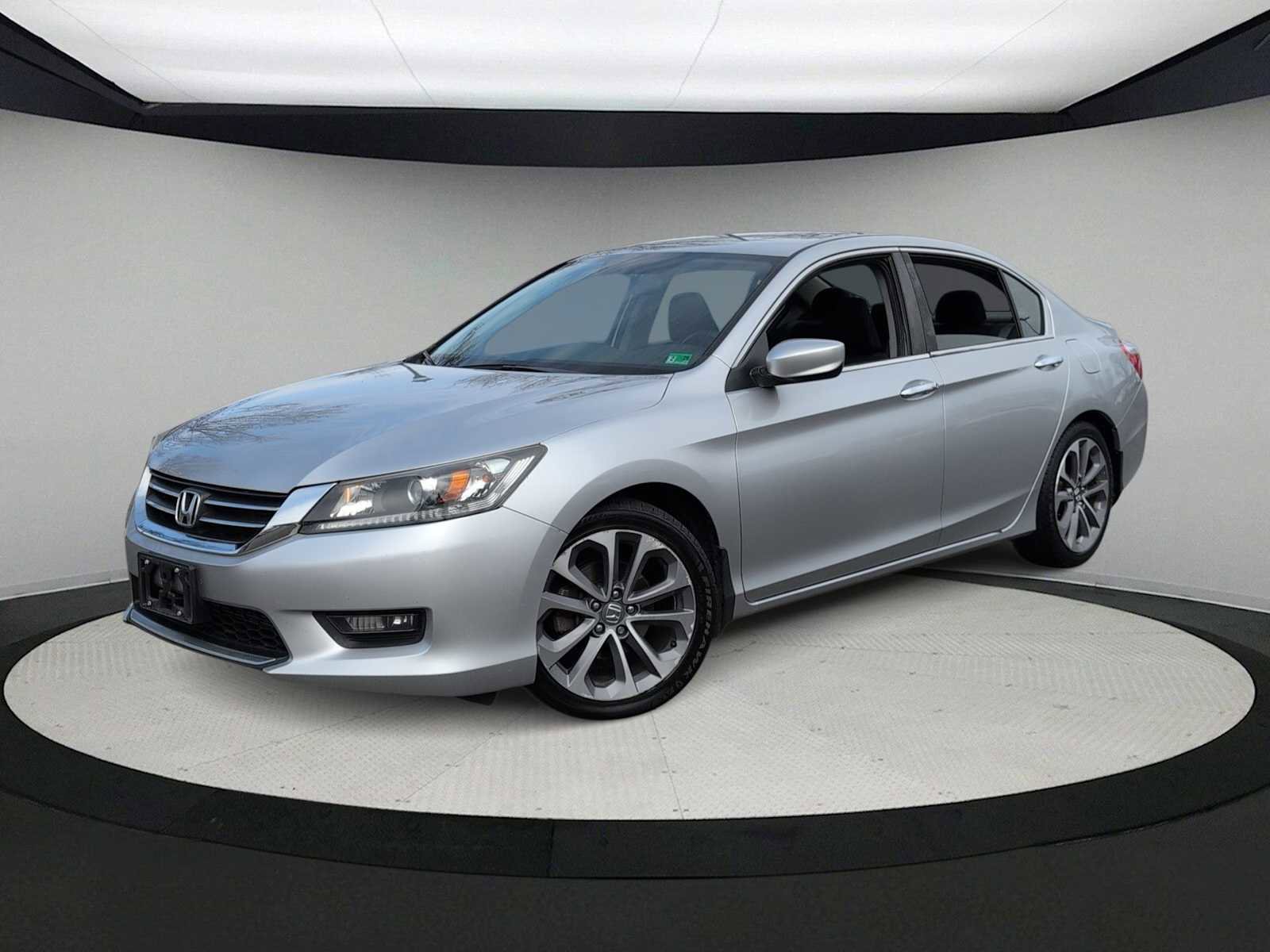 Used 2014 Honda Accord Sport image 1