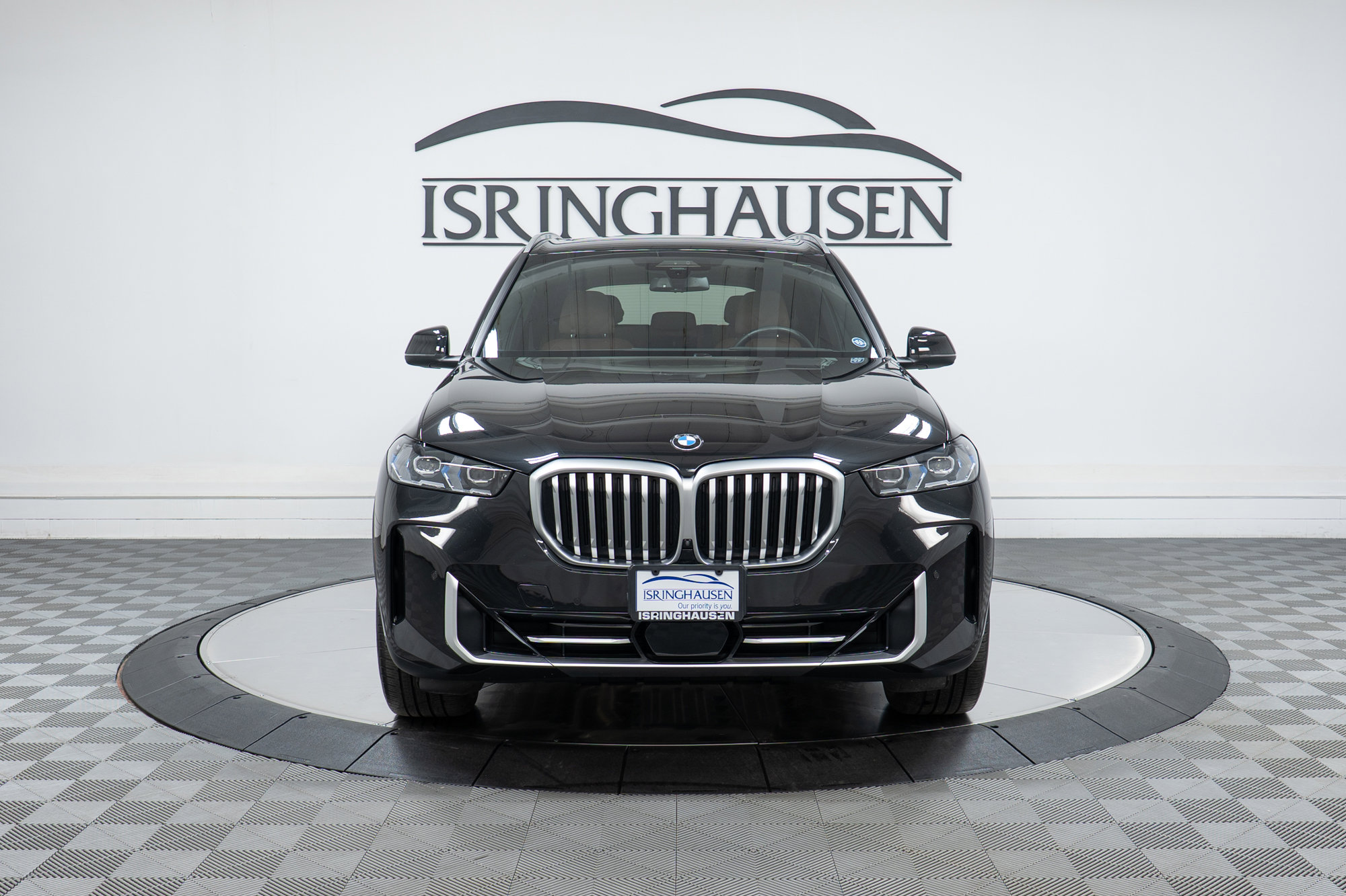 Certified 2024 BMW X5 xDrive40i w/ Premium Package image 2