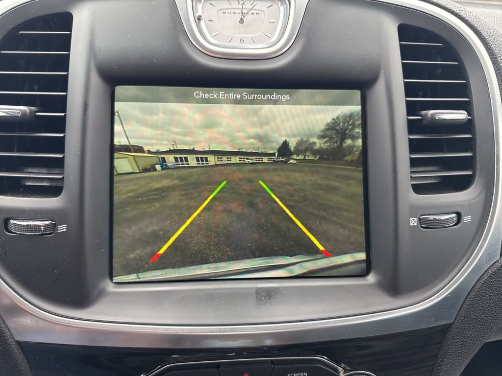 Used 2017 Chrysler 300 Limited w/ Value Package image 35