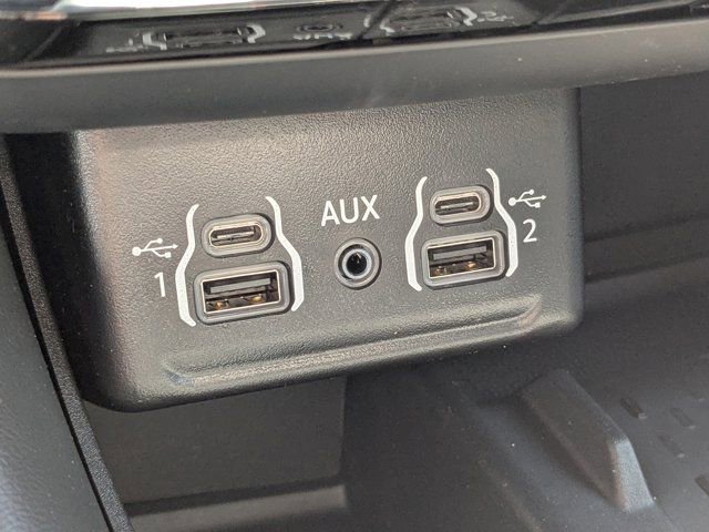 New 2026 Dodge Durango SRT Hellcat w/ Trailer Tow Group IV image 25