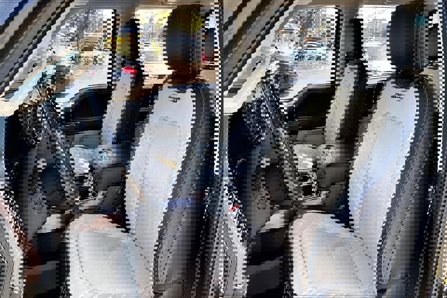 Used 2020 Ford F250 Limited w/ FX4 Off-Road Package image 8