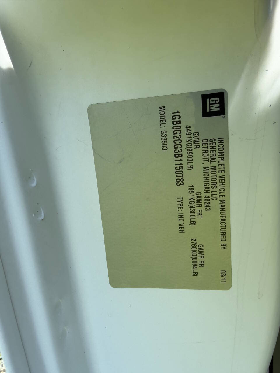 Used 2011 Chevrolet Express 3500 RWD image 26