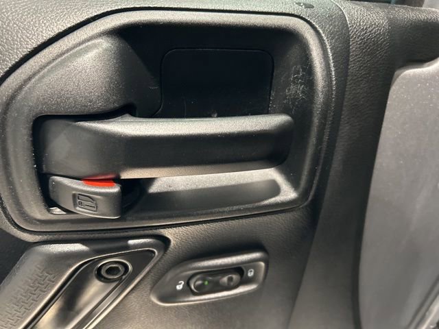 Used 2017 Jeep Wrangler Unlimited Sahara image 8