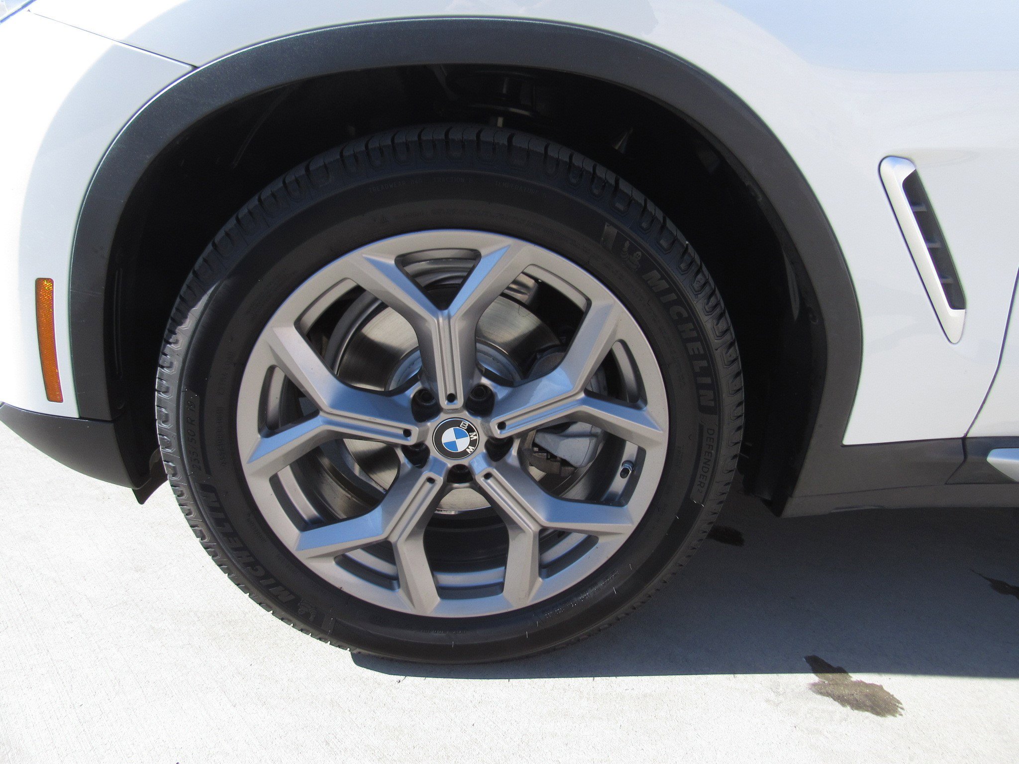 Used 2021 BMW X3 sDrive30i w/ Convenience Package image 4