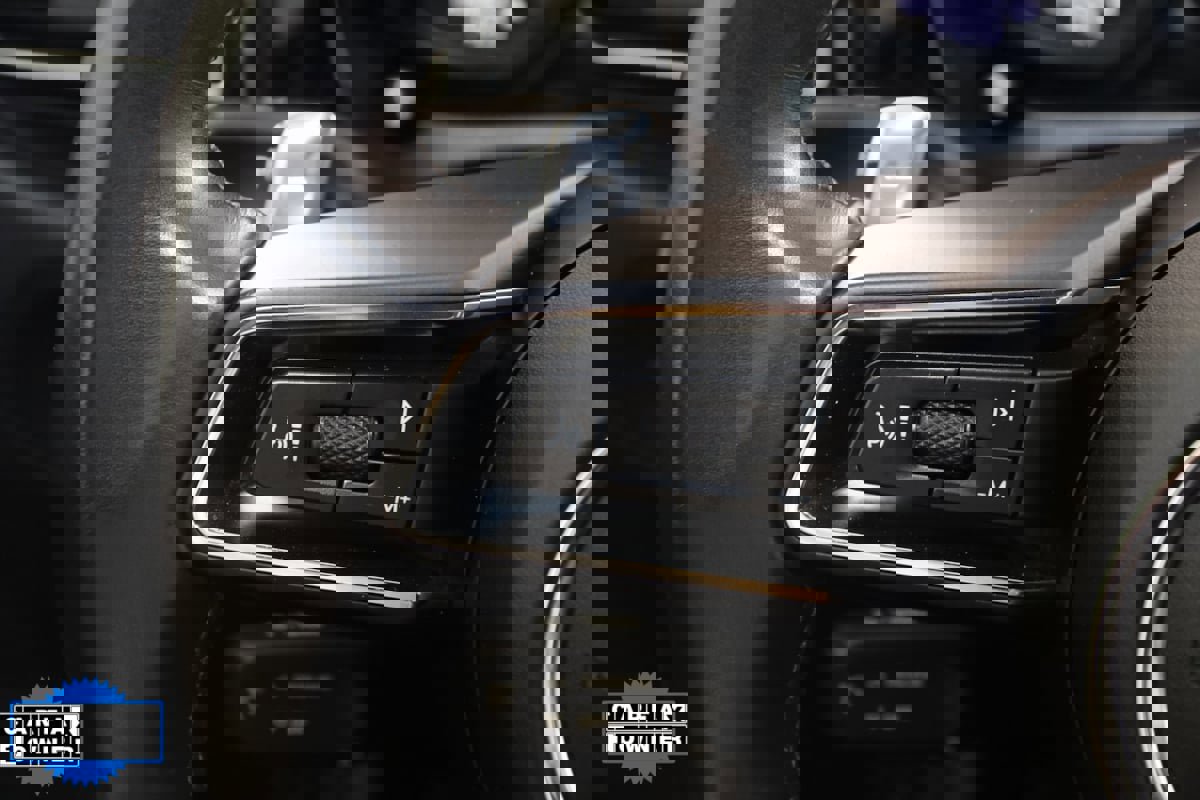 Used 2022 Porsche Macan image 40