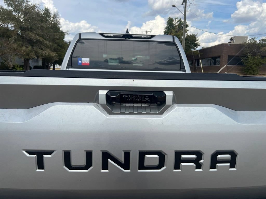 Used 2024 Toyota Tundra Limited AWD/4WD image 13