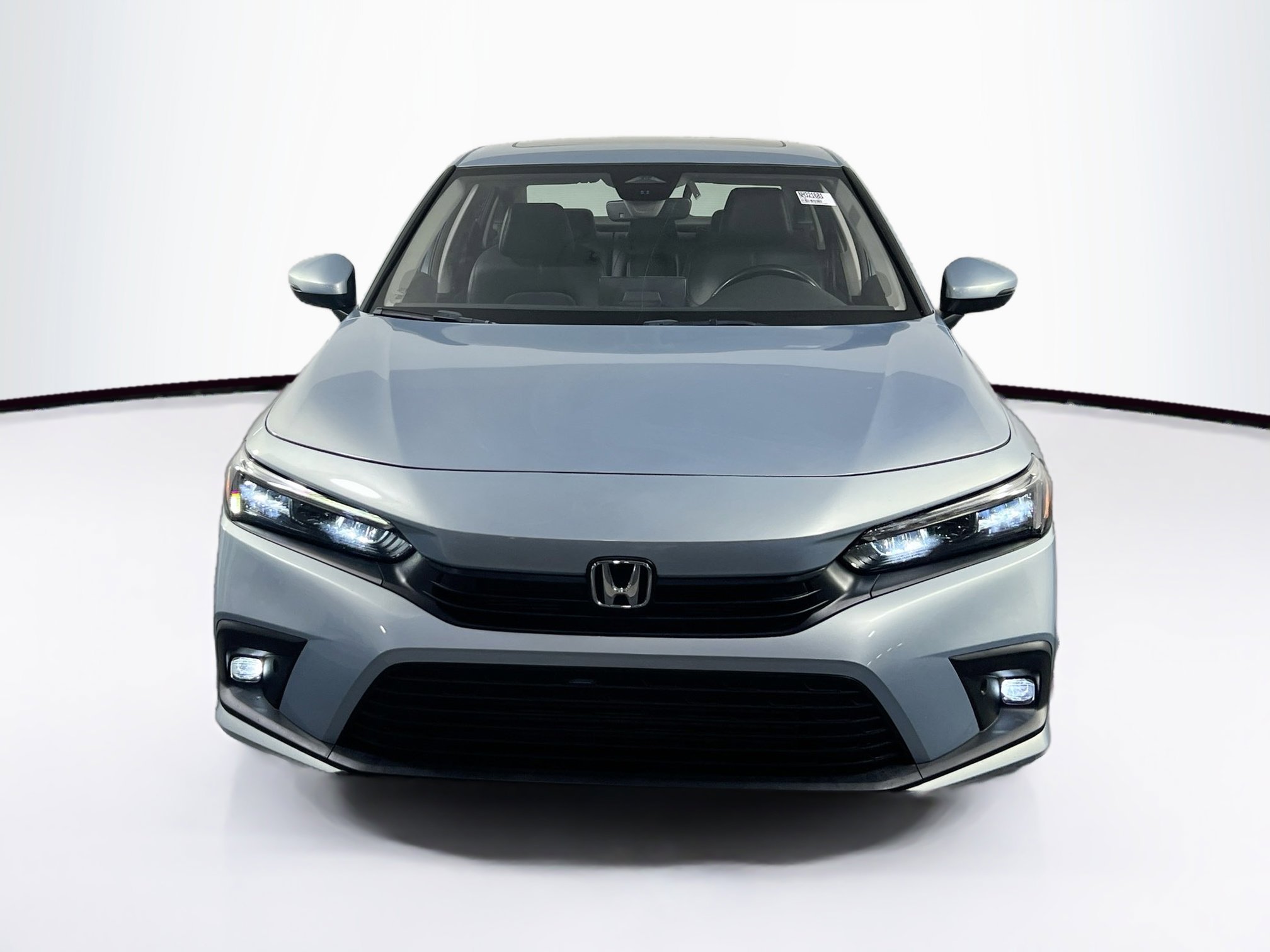 Used 2022 Honda Civic Touring image 2