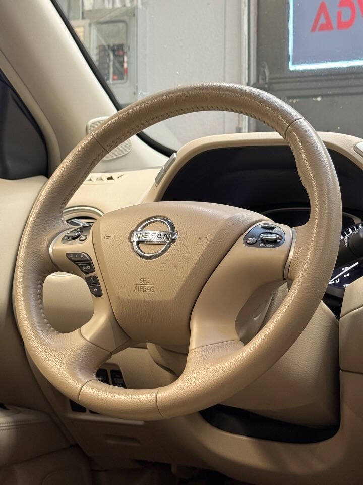 Used 2013 Nissan Pathfinder SL w/ SL Premium Pkg AWD/4WD image 25