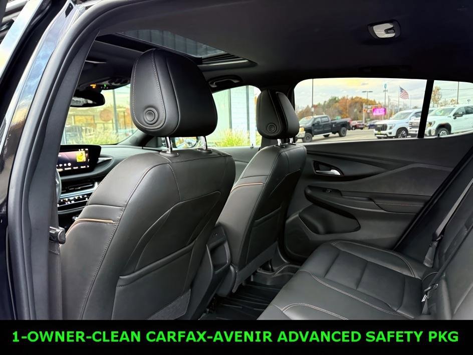 Certified 2024 Buick Envista Avenir image 9
