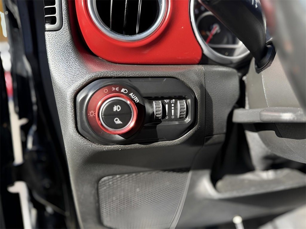 Used 2021 Jeep Gladiator Rubicon w/ Dual Top Group image 23