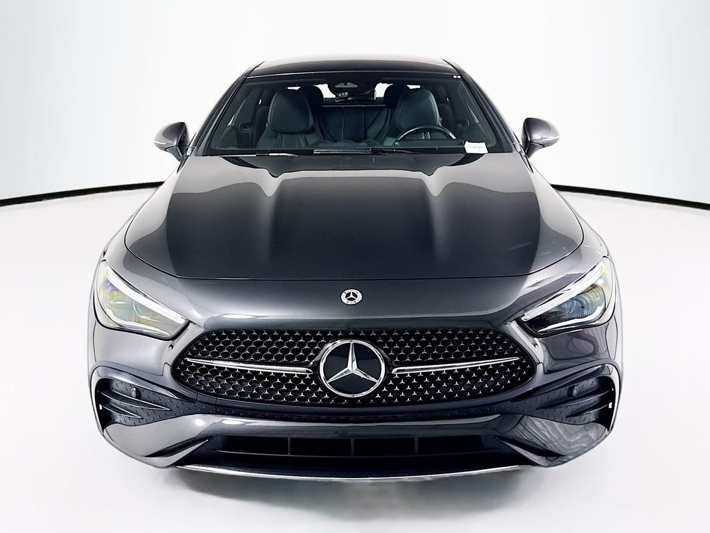 Certified 2025 Mercedes-Benz CLE 300 4MATIC Coupe image 2