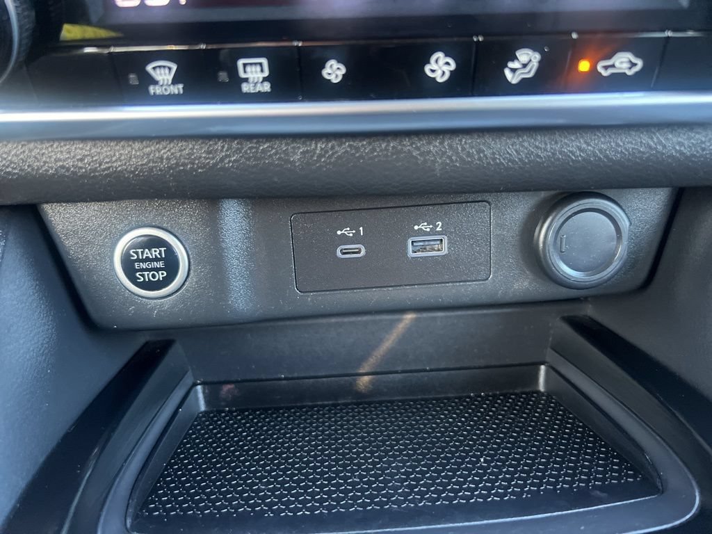 Used 2023 Nissan Rogue SV FWD image 51